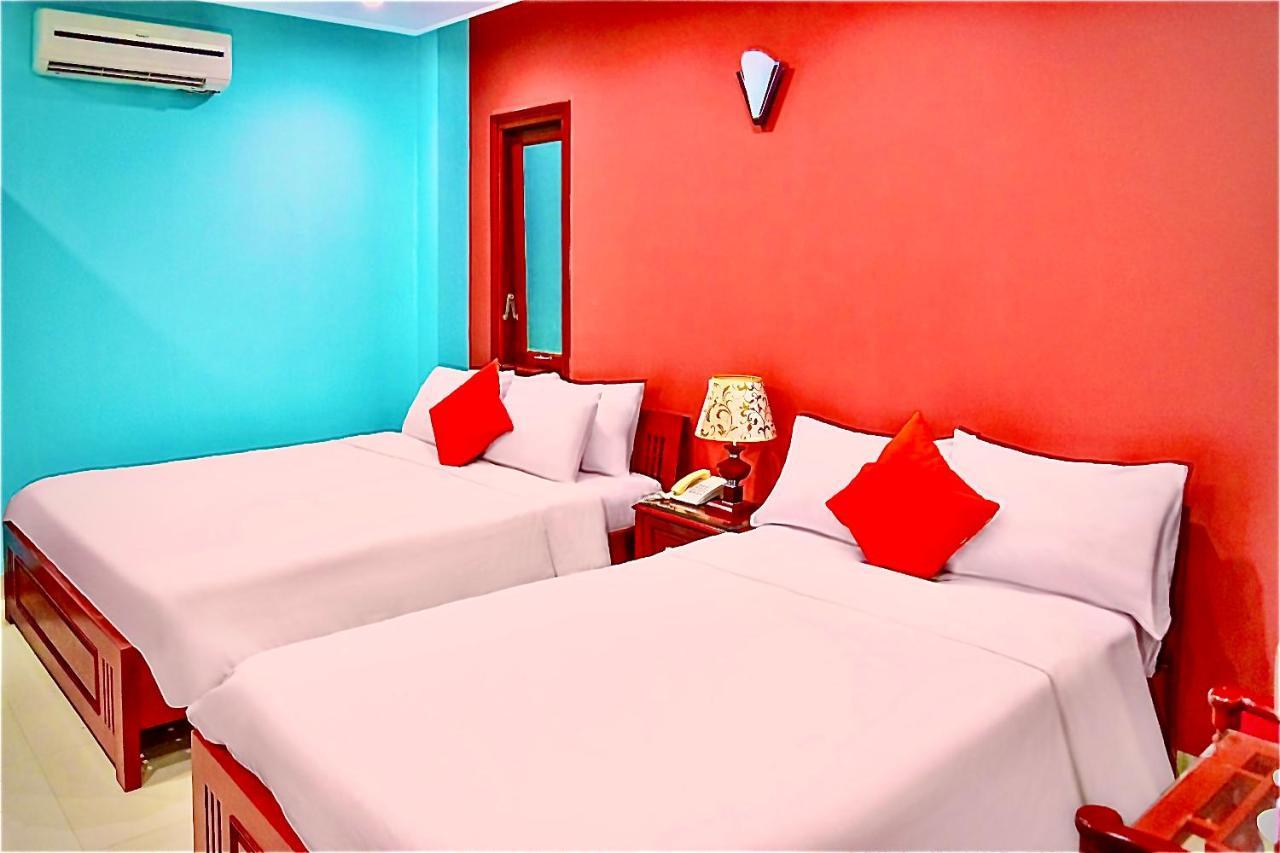 Central Beach Hostel *